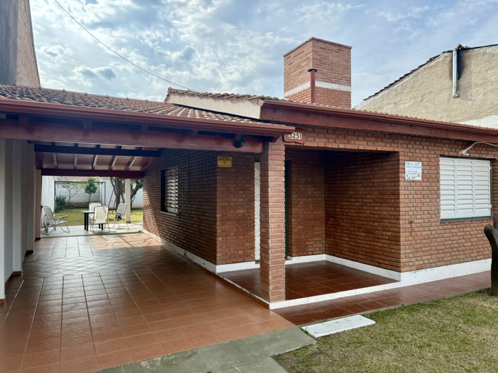 🏡 CASA EN VENTA – MINA CLAVERO | BARRIO SAN SEBASTIÁN